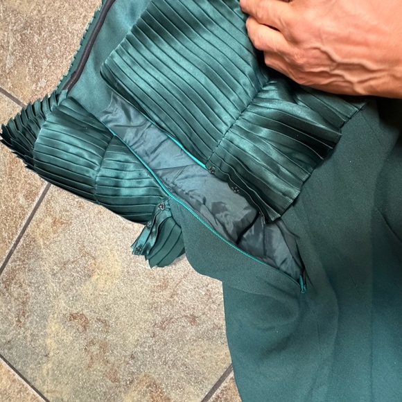 Designer Emerald Dress & Blazer XS - Picture 16 of 16